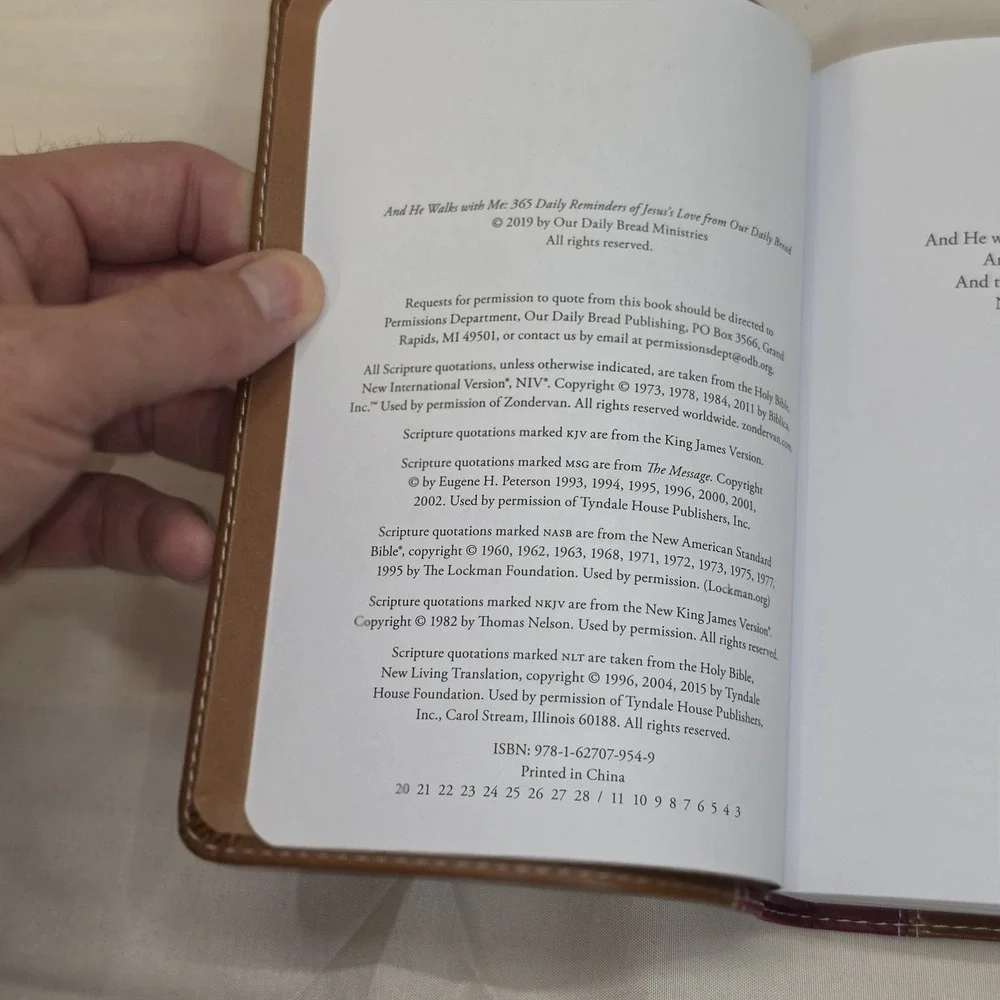 2019 And‎ He Walks With Me Our Daily Bread 365 Daily Reminders of Jesus' Love